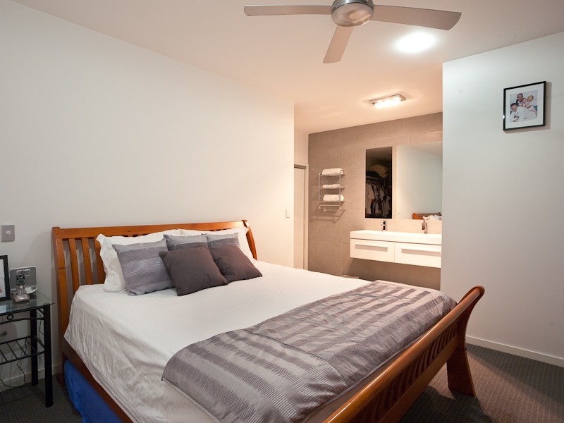 9 Outrigger Street, Wurtulla QLD 4575