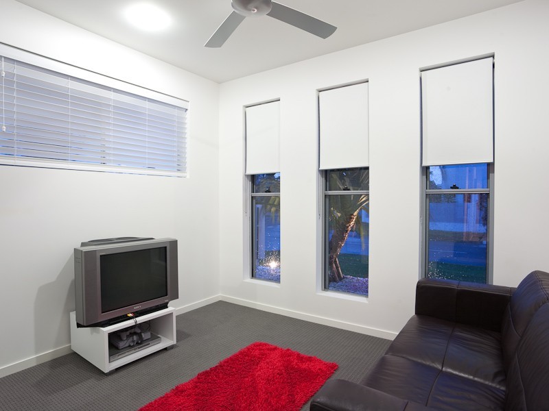 9 Outrigger Street, Wurtulla QLD 4575