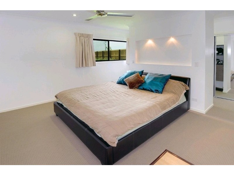 15 Bainbridge Circuit, Sippy Downs QLD 4556