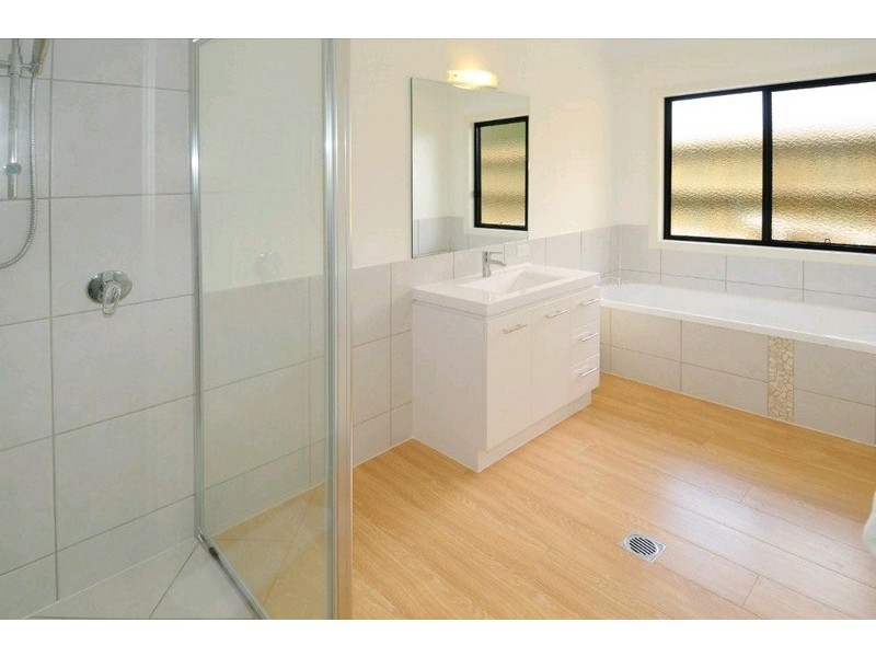 15 Bainbridge Circuit, Sippy Downs QLD 4556