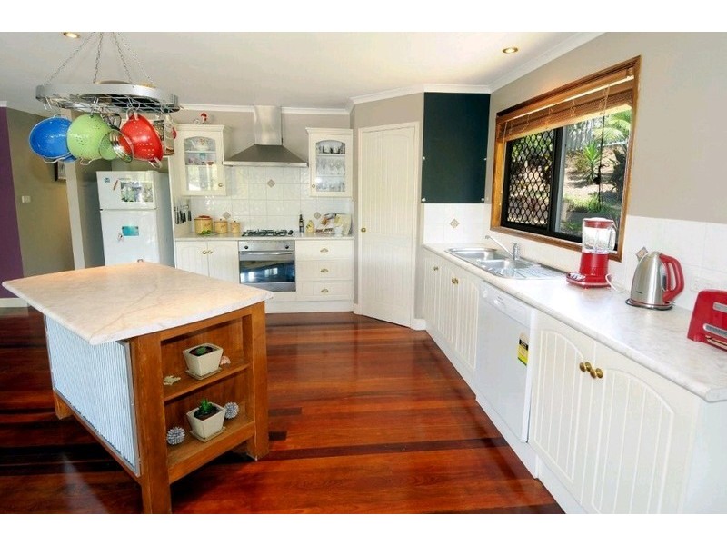 1 Stradbroke Drive, Little Mountain QLD 4551