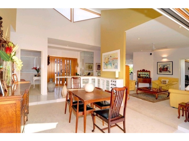 10 Sardinia Place, Kawana Island QLD 4575