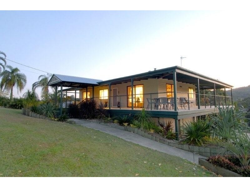 14 Burnside Road, Nambour QLD 4560