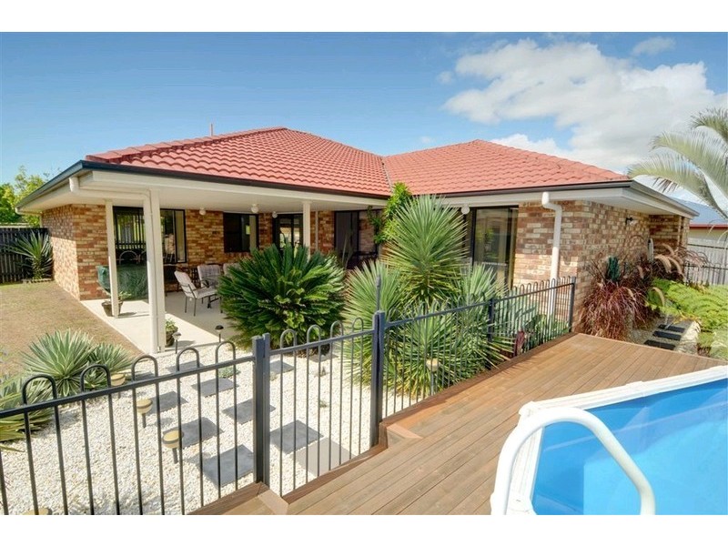 5 Primrose Place, Little Mountain QLD 4551