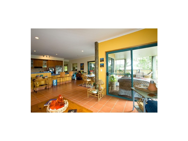 15 Highlands Hill Road, Maroochy River QLD 4561