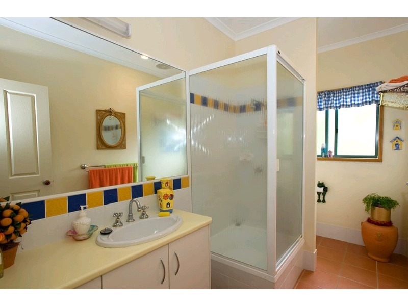 15 Highlands Hill Road, Maroochy River QLD 4561