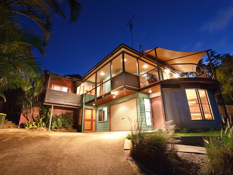 5 Yakola Parade, Alexandra Headland QLD 4572