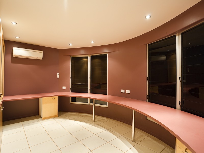 5 Yakola Parade, Alexandra Headland QLD 4572