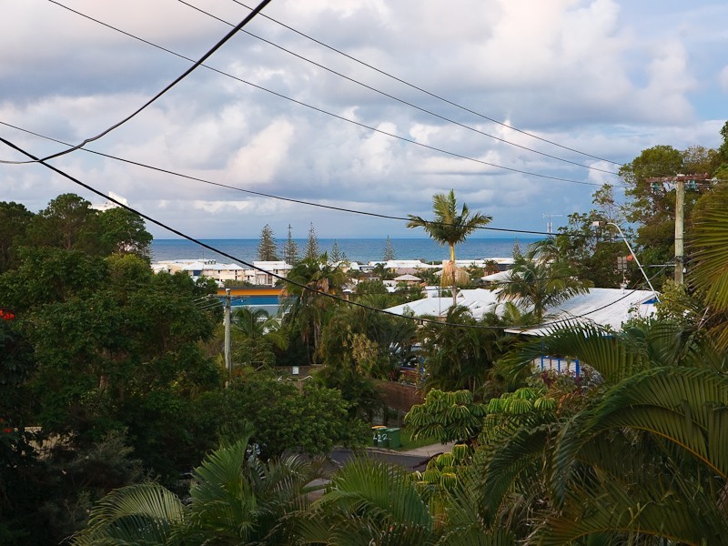 5 Yakola Parade, Alexandra Headland QLD 4572