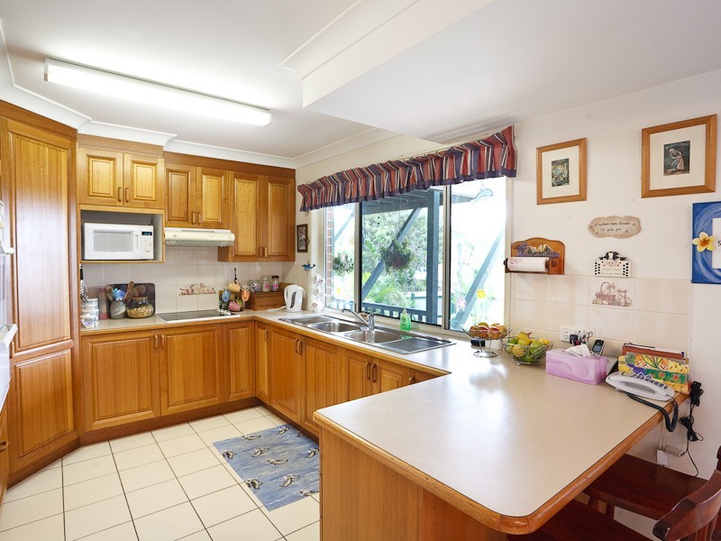 11 Blamey Street, Battery Hill QLD 4551