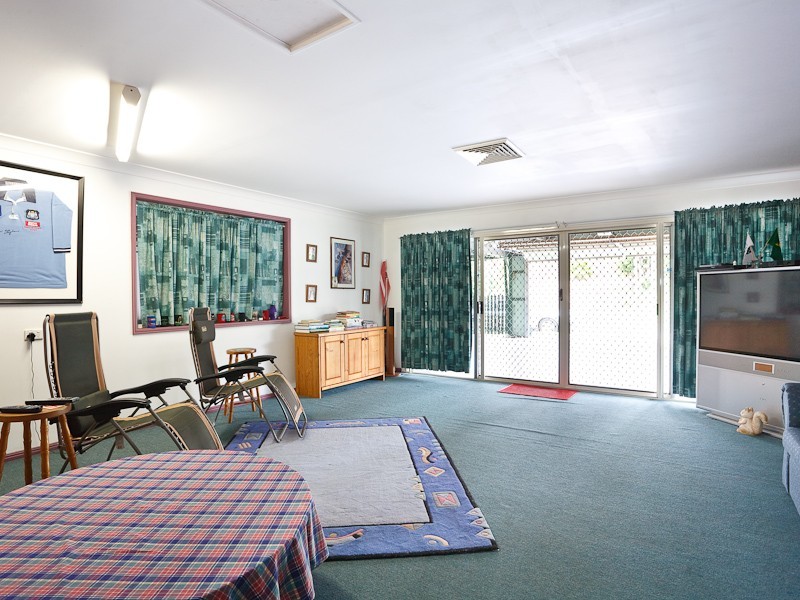 11 Blamey Street, Battery Hill QLD 4551