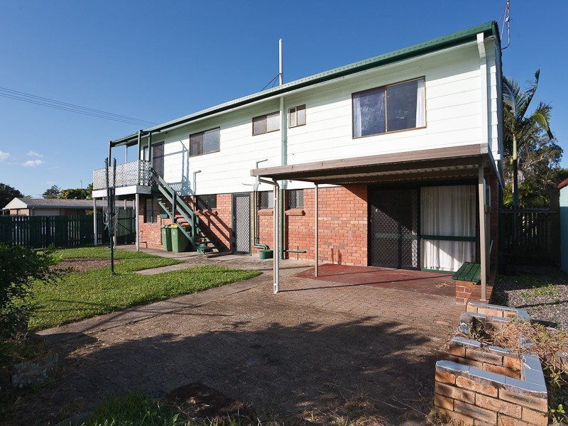 2 Barwon Street, Currimundi QLD 4551