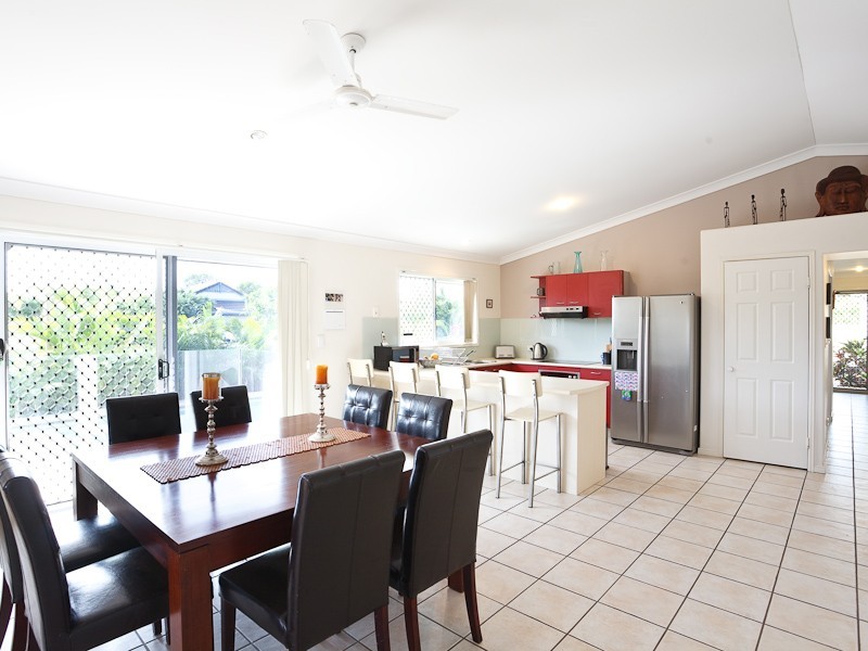 12 Huon Place, Currimundi QLD 4551