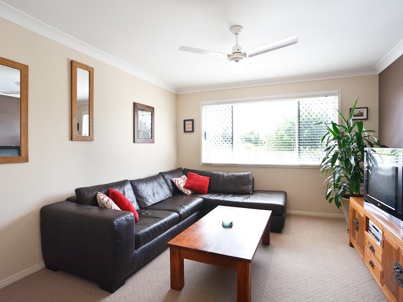 12 Huon Place, Currimundi QLD 4551