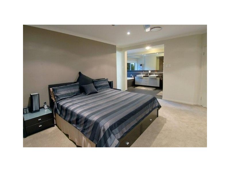 37 Turnbury Street, Little Mountain QLD 4551