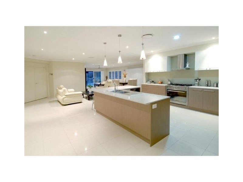 37 Turnbury Street, Little Mountain QLD 4551