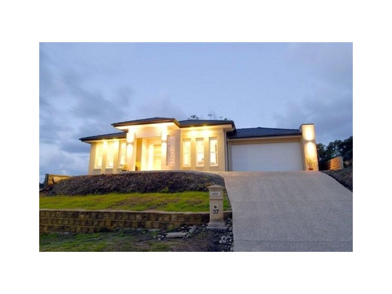 37 Turnbury Street, Little Mountain QLD 4551