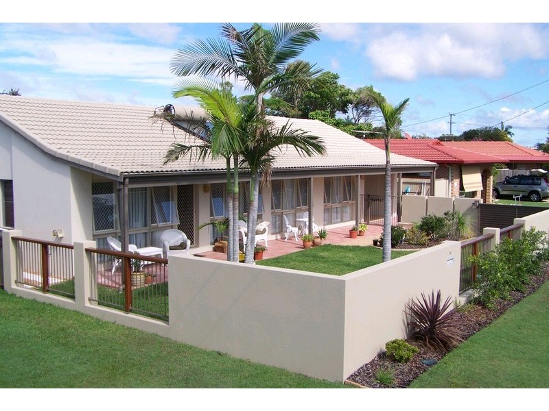 20 Maryann Street, Caloundra QLD 4551