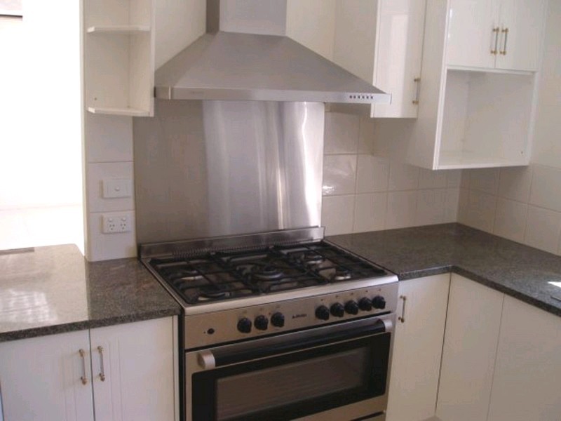 12 Sumatra Court, Kawana Island QLD 4575