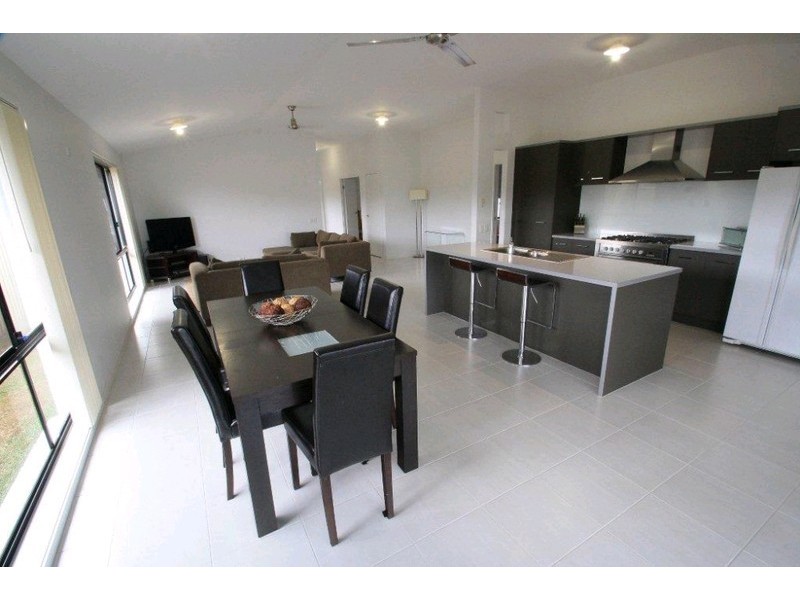 47 Liekefett Way, Little Mountain QLD 4551