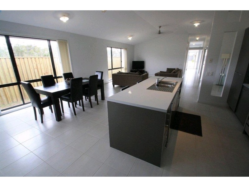 47 Liekefett Way, Little Mountain QLD 4551