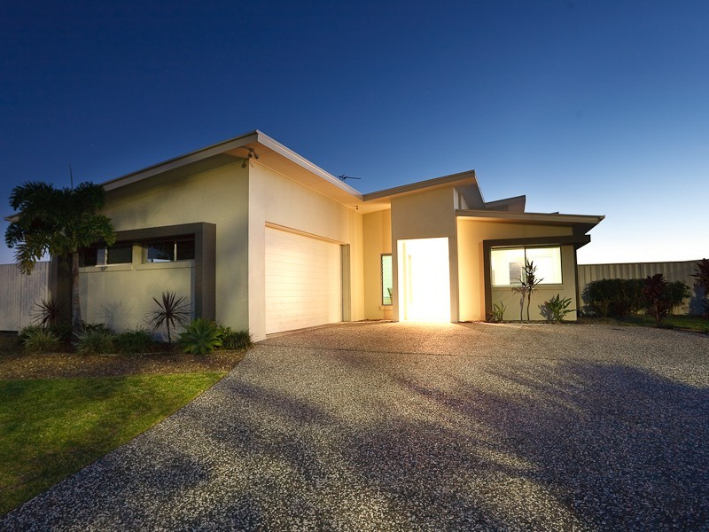 3 Ballinger Place, Pelican Waters QLD 4551