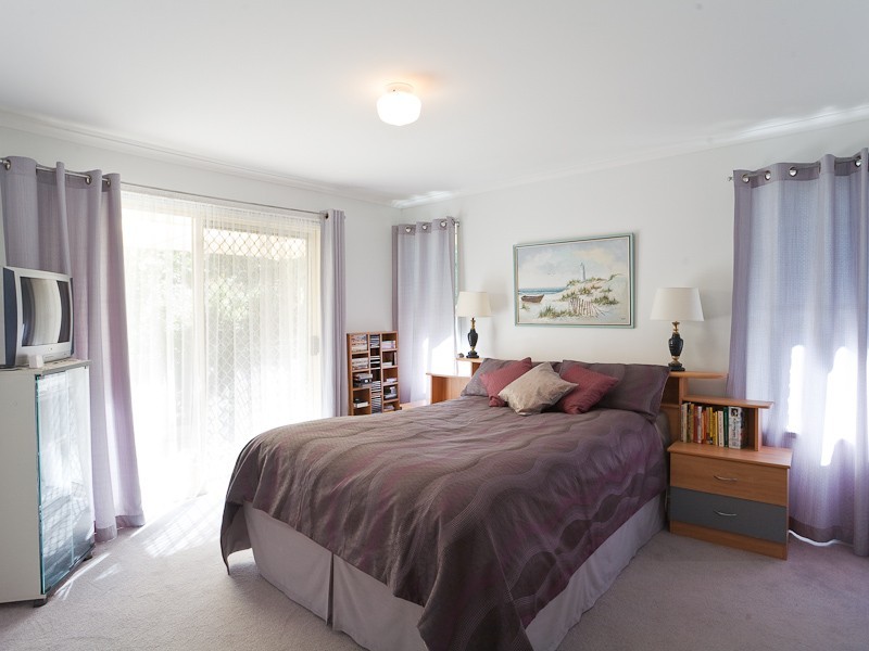 27 Sir Joseph Banks Drive, Golden Beach QLD 4551