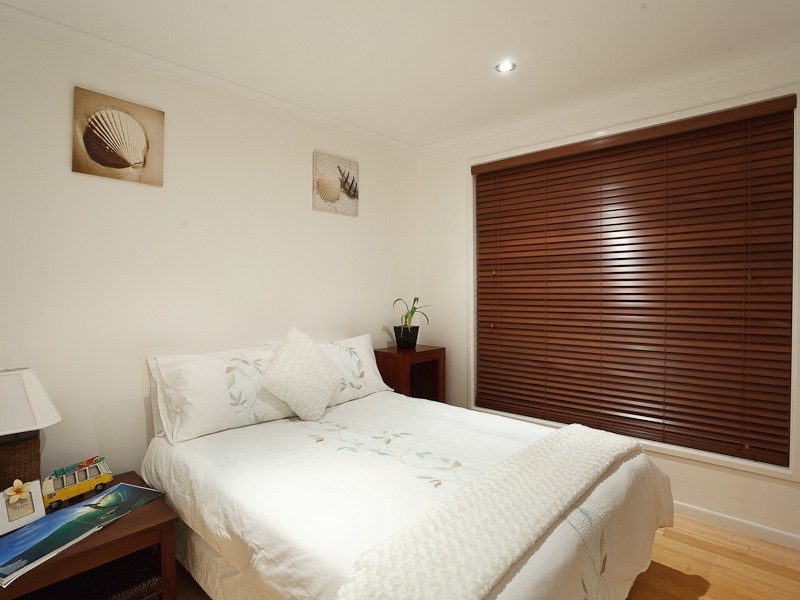 12 Beausang Street, Caloundra QLD 4551