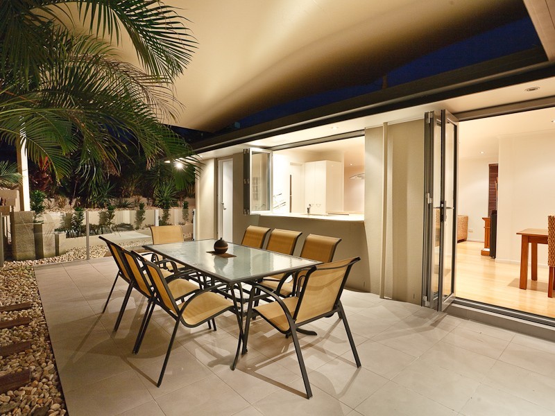 12 Beausang Street, Caloundra QLD 4551