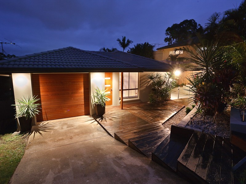 12 Beausang Street, Caloundra QLD 4551