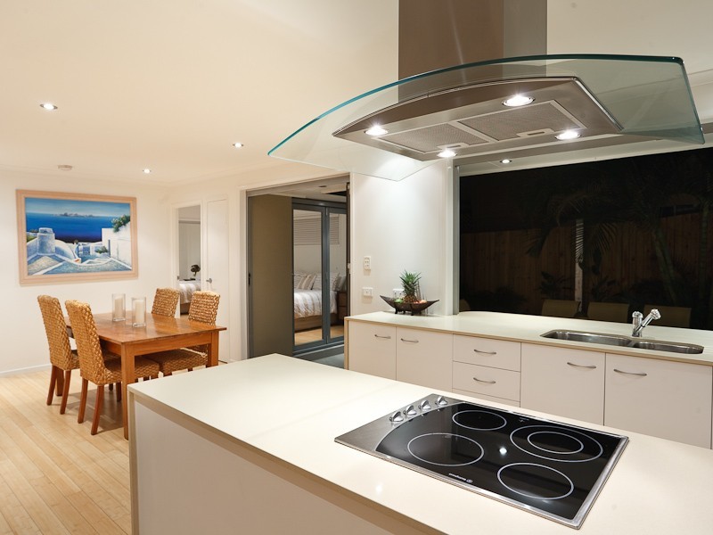 12 Beausang Street, Caloundra QLD 4551