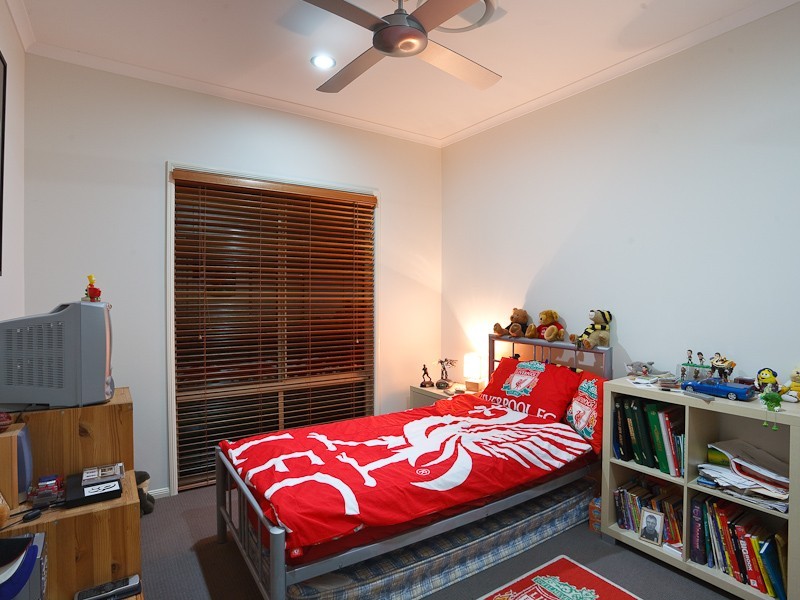 5 Cullen Drive, Little Mountain QLD 4551