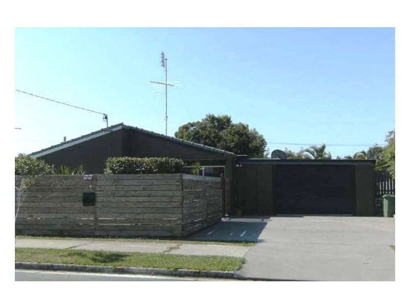 21 Browning Boulevard, Battery Hill QLD 4551