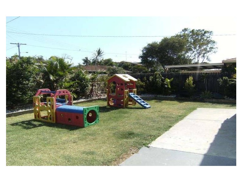 21 Browning Boulevard, Battery Hill QLD 4551