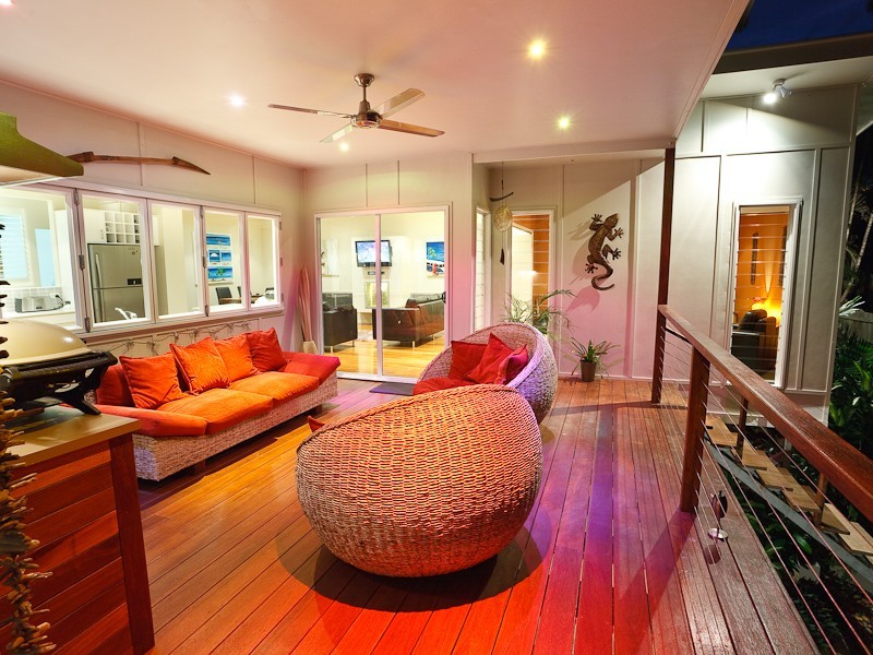 6 Mornington Court, Little Mountain QLD 4551