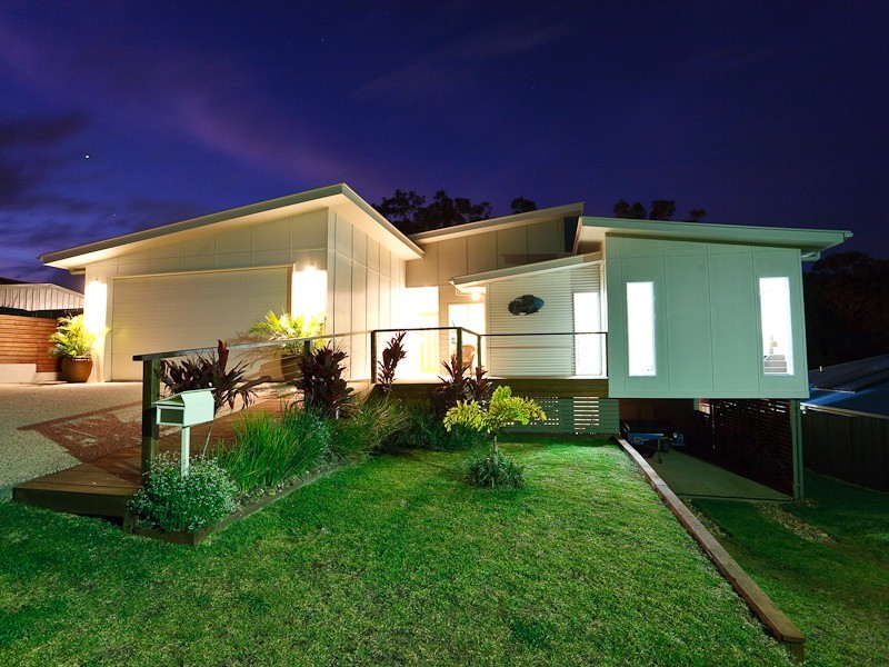 6 Mornington Court, Little Mountain QLD 4551