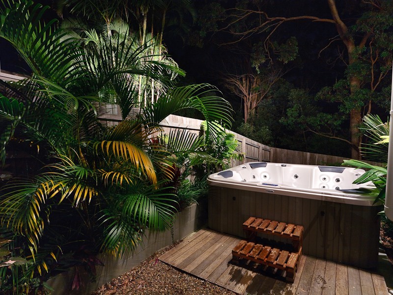 6 Mornington Court, Little Mountain QLD 4551