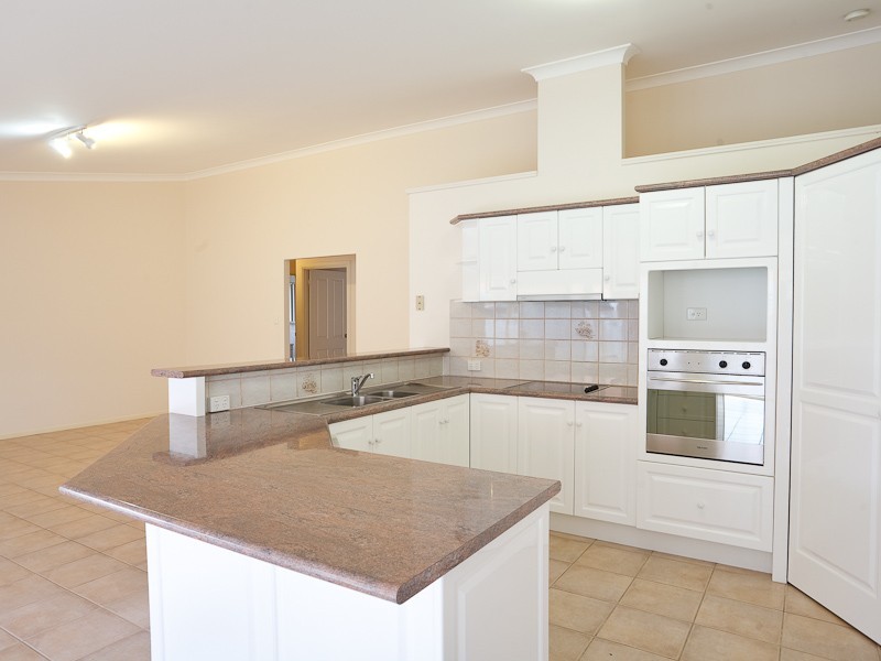 7 Investigator Place, Pelican Waters QLD 4551