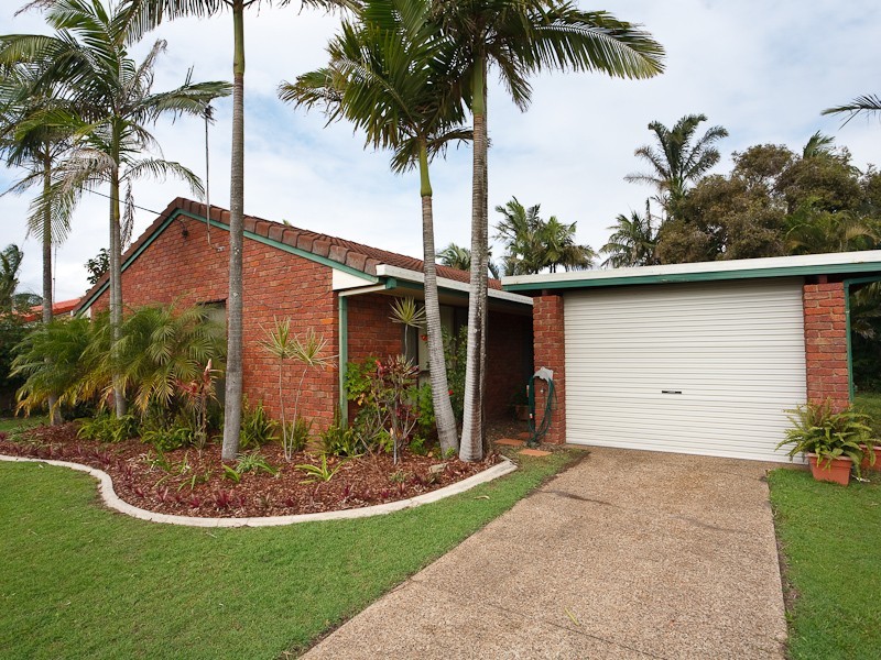 1 Quail Court, Bokarina QLD 4575