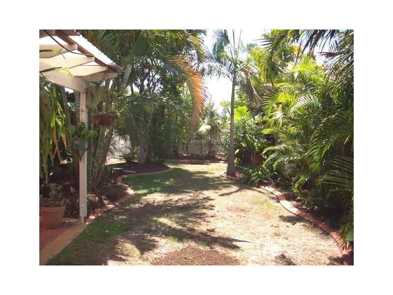 657 Nicklin Way, Wurtulla QLD 4575