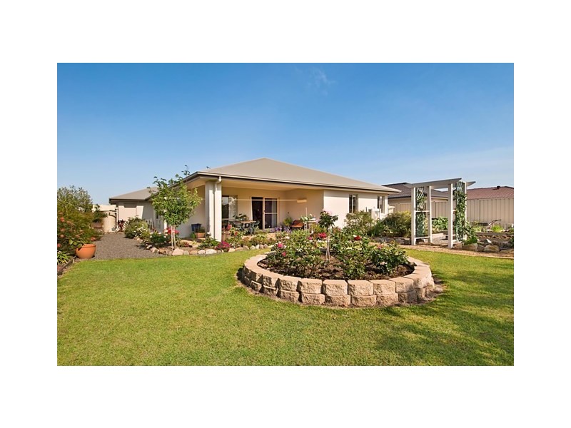 3 Rutherford Place, Pelican Waters QLD 4551