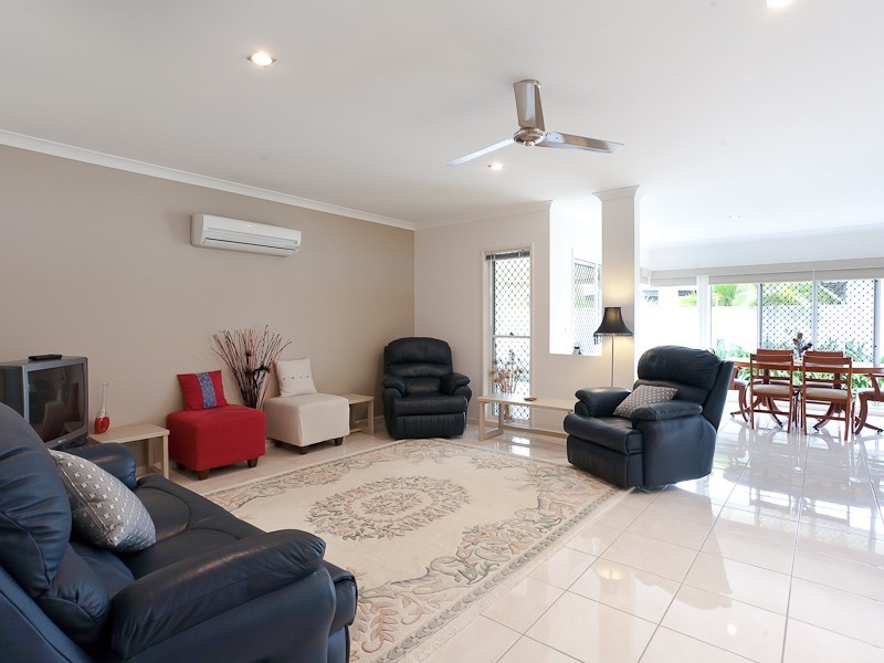 7 Hartley Crescent, Pelican Waters QLD 4551