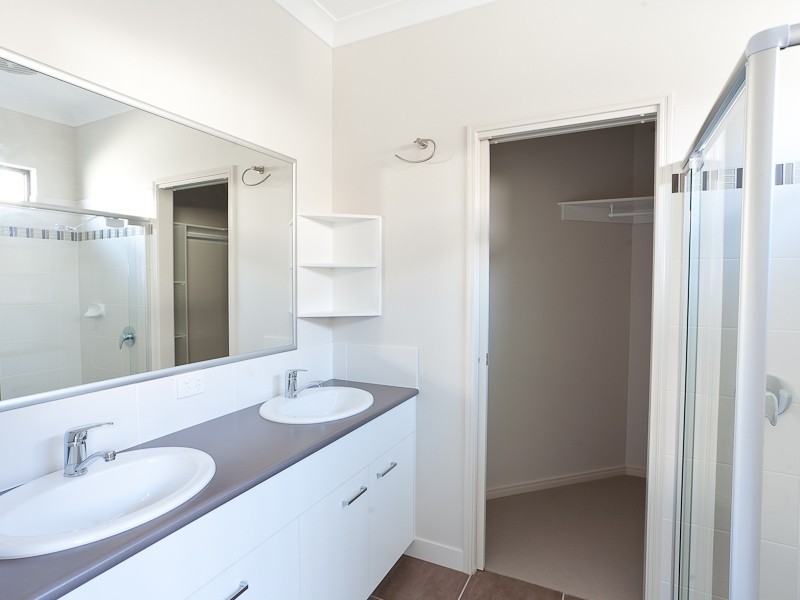 19 Lemonwood Street, Meridan Plains QLD 4551