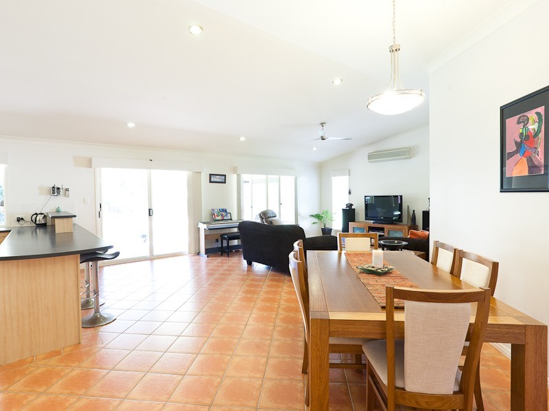 71 Koala Court, Little Mountain QLD 4551