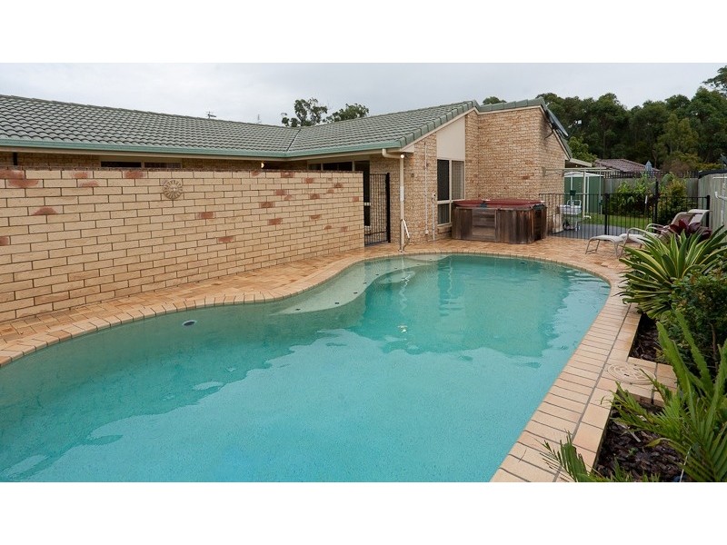 5 Livistona Crescent, Currimundi QLD 4551