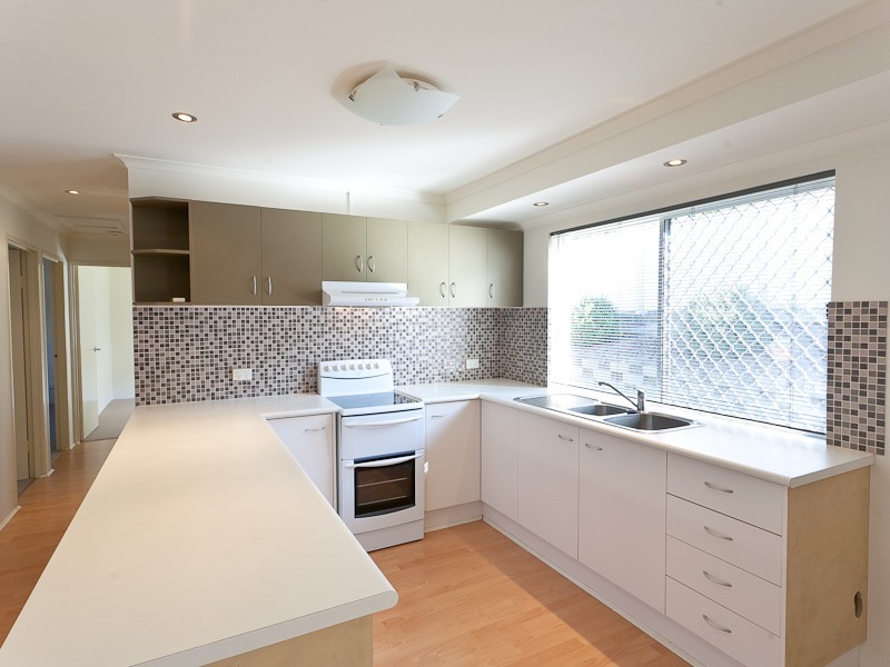 6 Heron Drive, Aroona QLD 4551