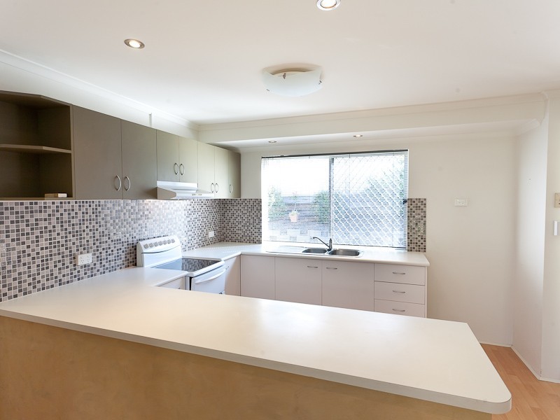 6 Heron Drive, Aroona QLD 4551