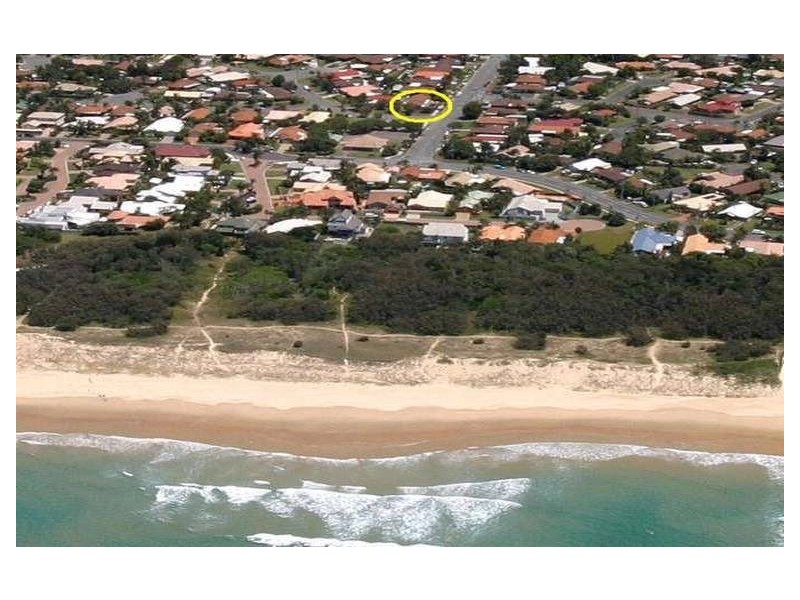 2 Honeysuckle Drive, Bokarina QLD 4575