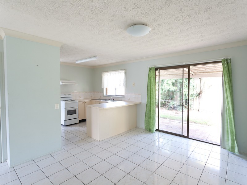 2 Honeysuckle Drive, Bokarina QLD 4575