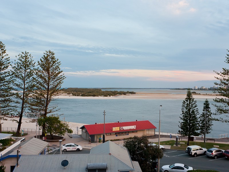 15/16 Leeding Terrace, Caloundra QLD 4551